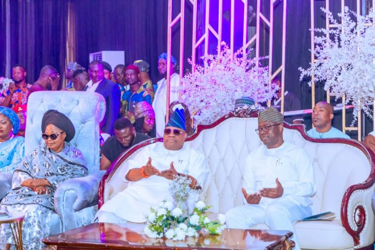 Adeleke, Makinde, Top Leaders Eulogize late Aderemi Sanni at 8th Day Fidau Prayer