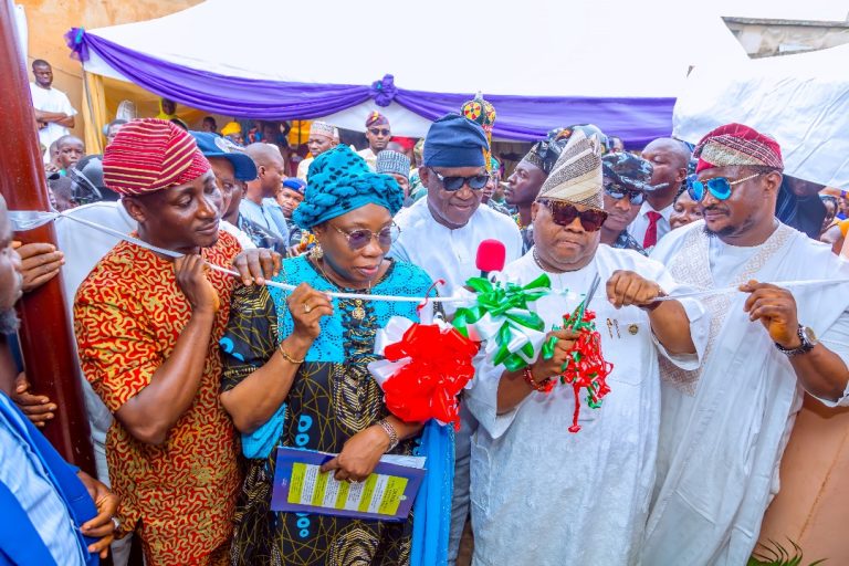 Governor Adeleke Receives Rousing Welcome in Iwo, Commission Projects, Inspect Ongoing Road Construction